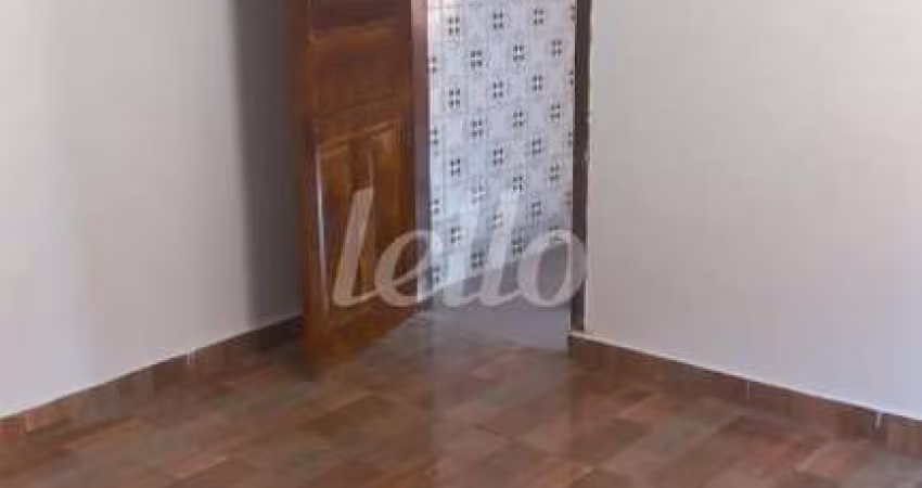 Casa com 1 quarto para alugar na Rua Luís Pinto, --, Vila Carrão, São Paulo