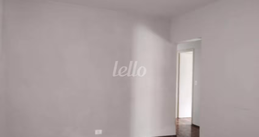 Apartamento com 3 quartos para alugar na Avenida Doutor Altino Arantes, --, Vila Clementino, São Paulo
