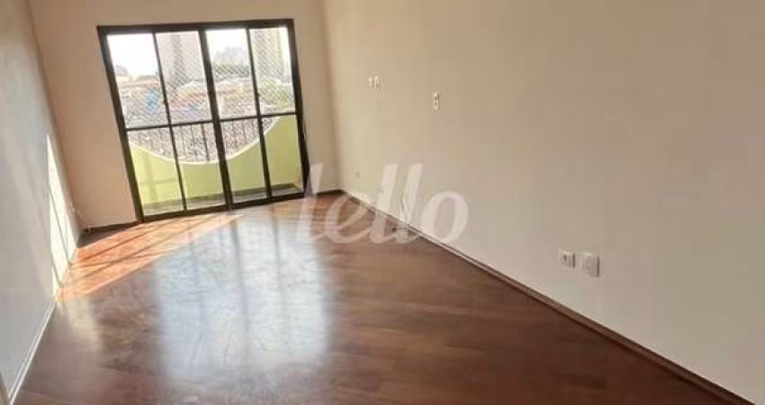 Apartamento com 3 quartos para alugar na Rua Florianópolis, --, Vila Bertioga, São Paulo