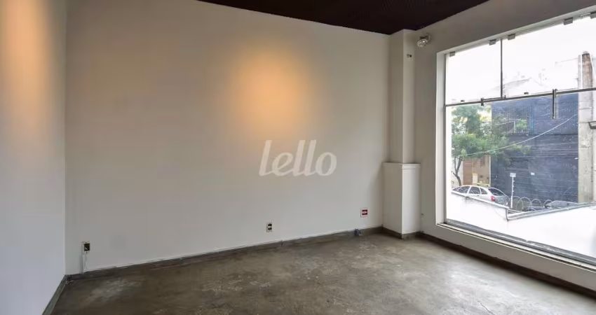 Casa comercial com 1 sala para alugar na Rua Capitão Macedo, --, Vila Clementino, São Paulo