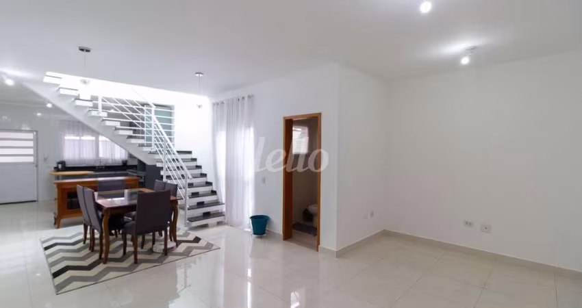 Casa com 3 quartos para alugar na Rua Mariano de Sousa, --, Chácara Santo Antônio, São Paulo