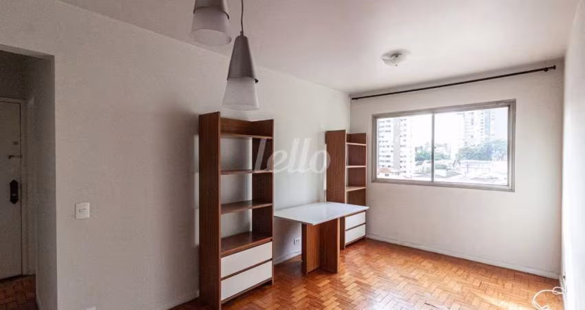 Apartamento com 3 quartos para alugar na Rua Doutor Diogo de Faria, --, Vila Clementino, São Paulo
