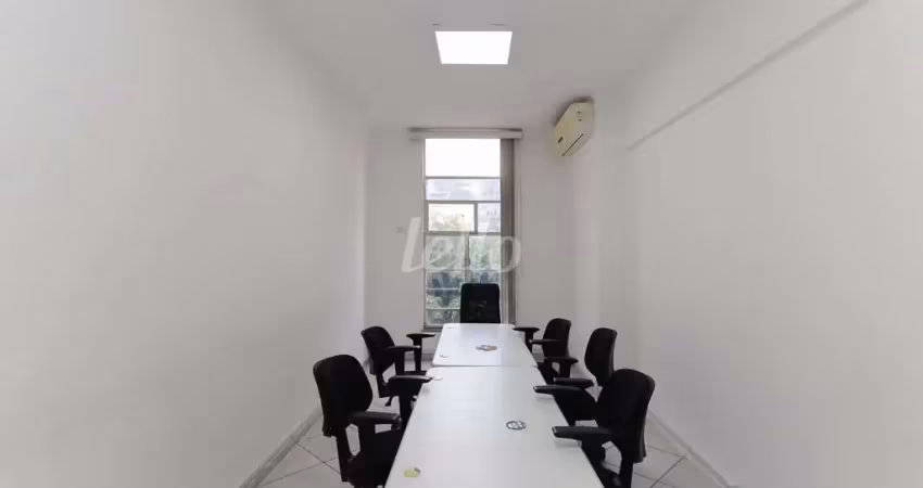 Prédio com 4 salas para alugar na Rua Líbero Badaró, --, Centro, São Paulo