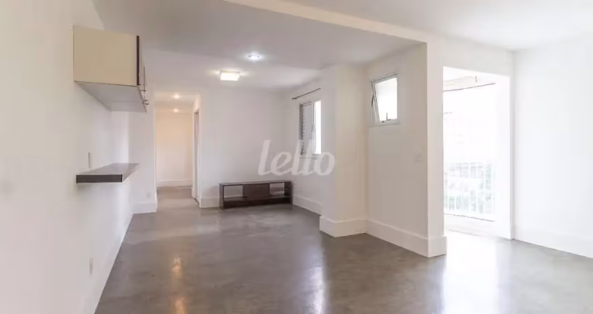Apartamento com 2 quartos para alugar na Rua Martim Francisco, --, Santa Cecília, São Paulo