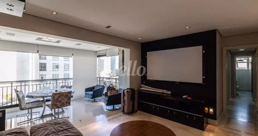 Apartamento com 3 quartos para alugar na Rua José Antônio Coelho, --, Vila Mariana, São Paulo