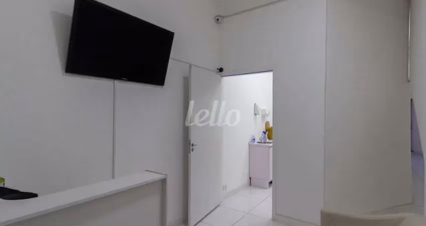 Casa comercial com 1 sala para alugar na Rua Aguapeí, --, Vila Santo Estevão, São Paulo