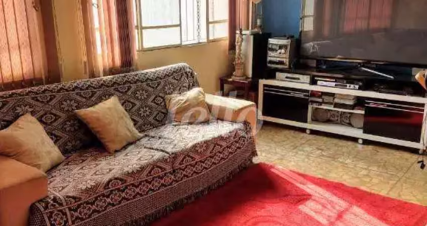 Casa comercial com 3 salas para alugar na Avenida Dom Pedro I, --, Vila Monumento, São Paulo
