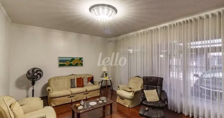 Casa comercial com 1 sala para alugar na Rua Bento Gonçalves, --, Vila Regente Feijó, São Paulo