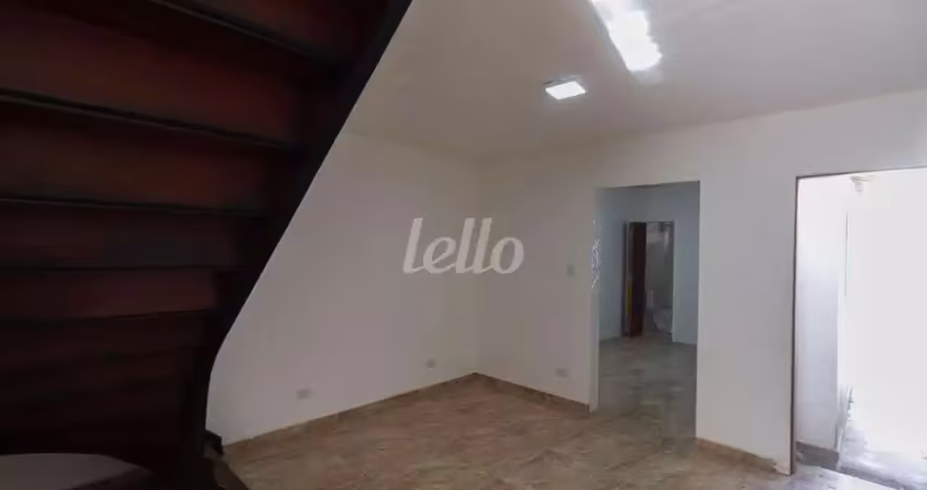 Casa comercial com 2 salas para alugar na Rua Amaral Gama, --, Santana, São Paulo