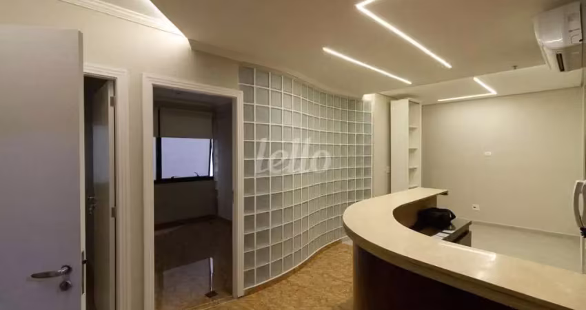 Sala comercial com 3 salas para alugar na Rua Barata Ribeiro, --, Bela Vista, São Paulo