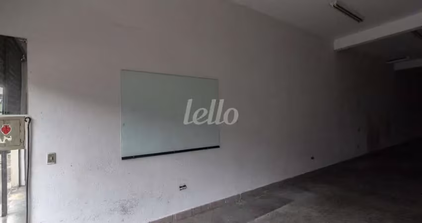 Ponto comercial para alugar na Rua Cururipe, --, Parque Maria Luiza, São Paulo