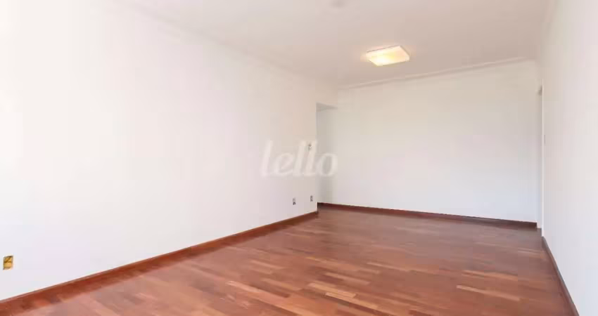 Apartamento com 2 quartos para alugar na Rua Oscar Freire, --, Cerqueira César, São Paulo