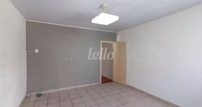 Casa comercial com 2 salas para alugar na Rua Torquato Tasso, --, Vila Prudente, São Paulo