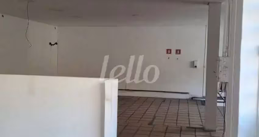 Casa comercial com 15 salas para alugar na Rua Padre Chico, --, Pompéia, São Paulo