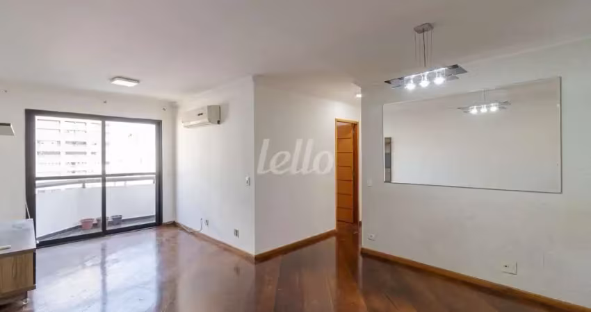 Apartamento com 3 quartos para alugar na Rua Vilela, --, Tatuapé, São Paulo