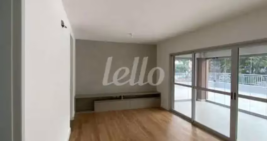 Apartamento com 3 quartos para alugar na Rua Vicente Romano, --, Parque da Mooca, São Paulo