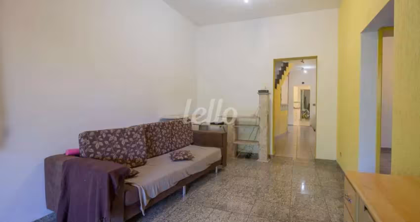 Casa com 5 quartos para alugar na Rua Laurindo de Brito, --, Lapa, São Paulo