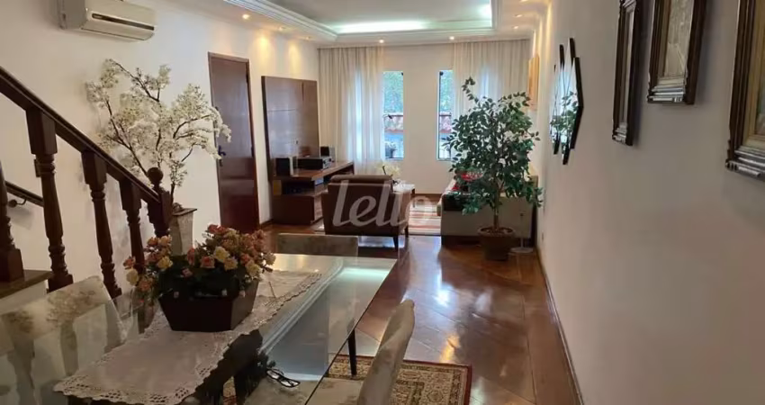Casa com 3 quartos para alugar na Rua Márcio Mazzei, --, Vila Nova Mazzei, São Paulo