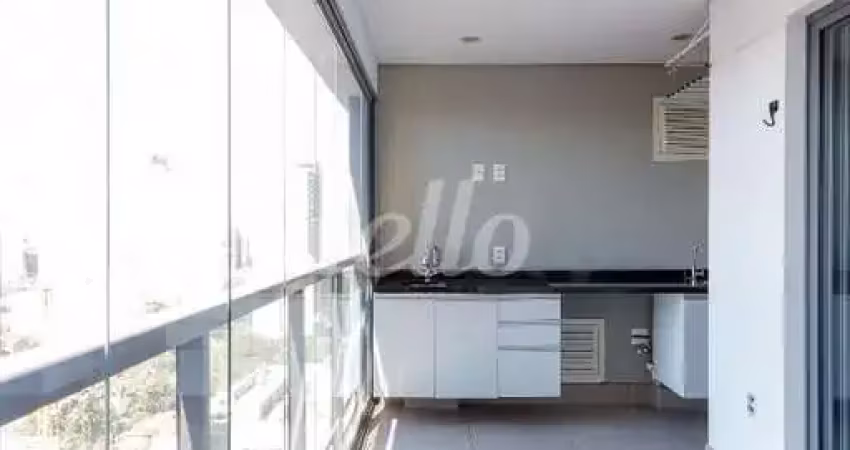 Apartamento com 3 quartos para alugar na Rua Capote Valente, --, Pinheiros, São Paulo