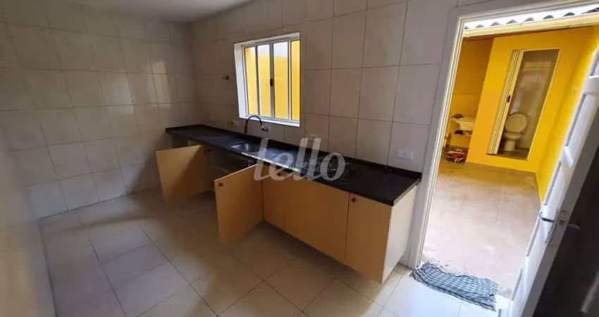 Casa com 2 quartos para alugar na Rua Professor Miguel Milano, --, Vila Mariana, São Paulo