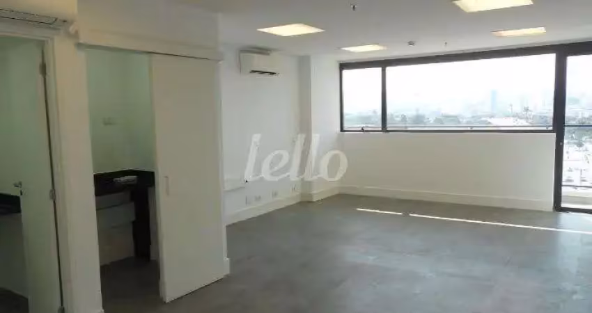 Sala comercial para alugar na Avenida Marquês de São Vicente, --, Água Branca, São Paulo