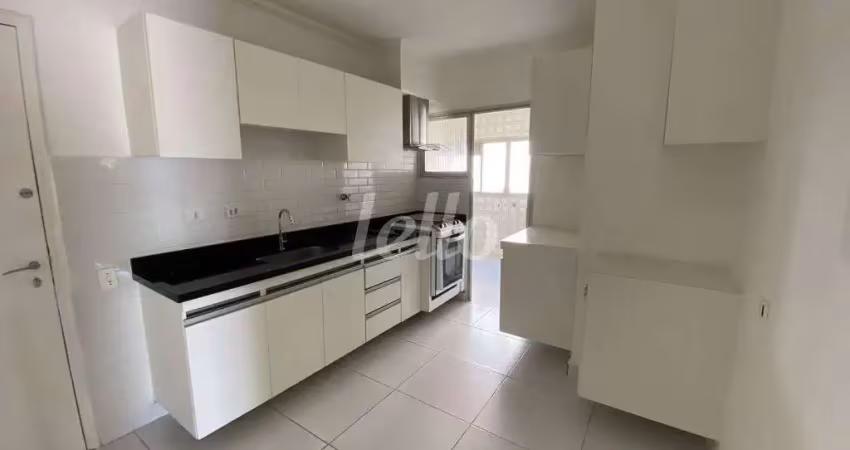 Apartamento com 3 quartos para alugar na Avenida Macuco, --, Indianópolis, São Paulo