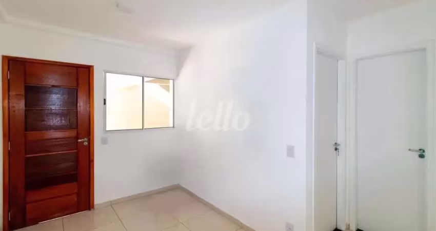 Apartamento com 2 quartos para alugar na Rua São Bernardo, --, Cidade Mãe do Céu, São Paulo
