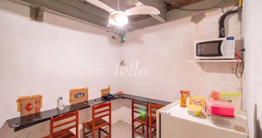 Sala comercial com 5 salas para alugar na Rua Barão de Paranapiacaba, --, Sé, São Paulo