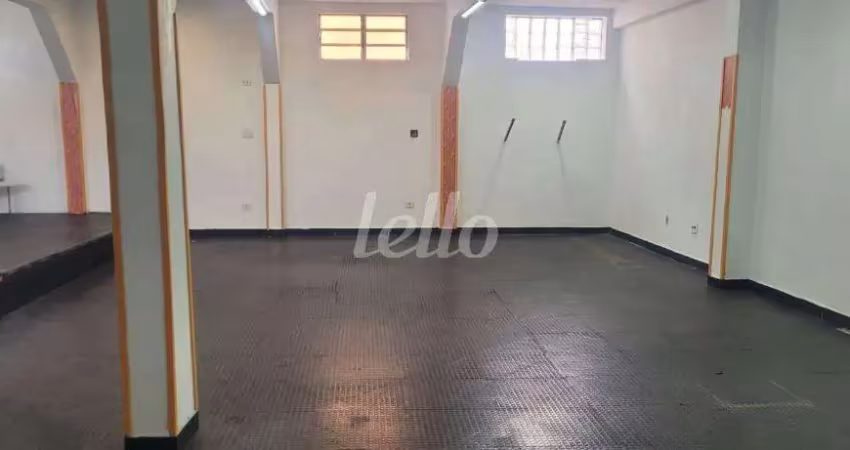 Ponto comercial para alugar na Rua Paulo de Faria, --, Vila Gustavo, São Paulo