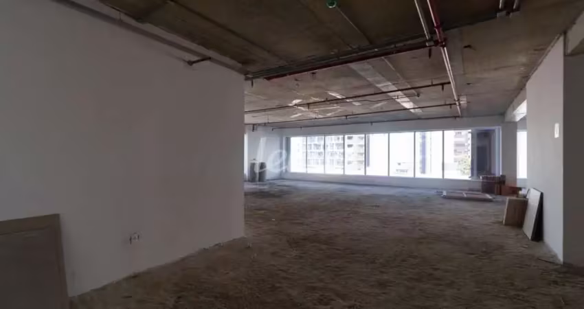 Sala comercial para alugar na Avenida Pedroso de Morais, --, Pinheiros, São Paulo