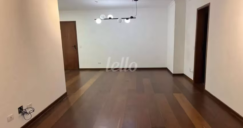 Apartamento com 3 quartos para alugar na Rua Três de Maio, --, Vila Clementino, São Paulo
