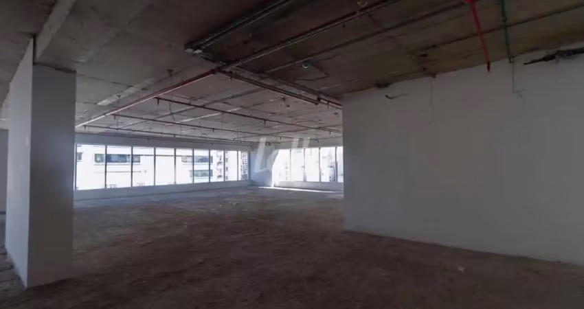 Sala comercial para alugar na Avenida Pedroso de Morais, --, Pinheiros, São Paulo