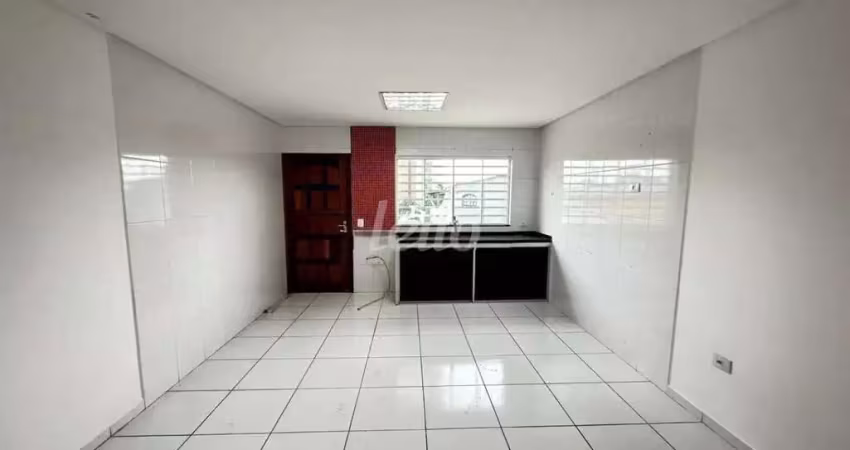 Casa com 4 quartos para alugar na Praça Diogo de Aguirre, --, Vila Formosa, São Paulo