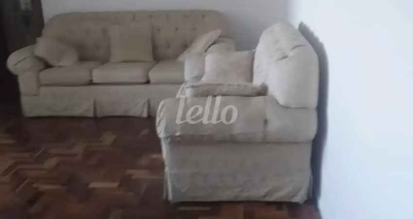 Apartamento com 3 quartos para alugar na Rua Humberto de Campos, --, Vila Guarani, São Paulo