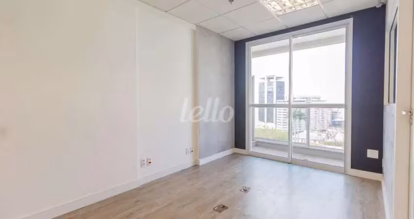 Sala comercial com 2 salas para alugar na Rua Pirapitingui, --, Liberdade, São Paulo