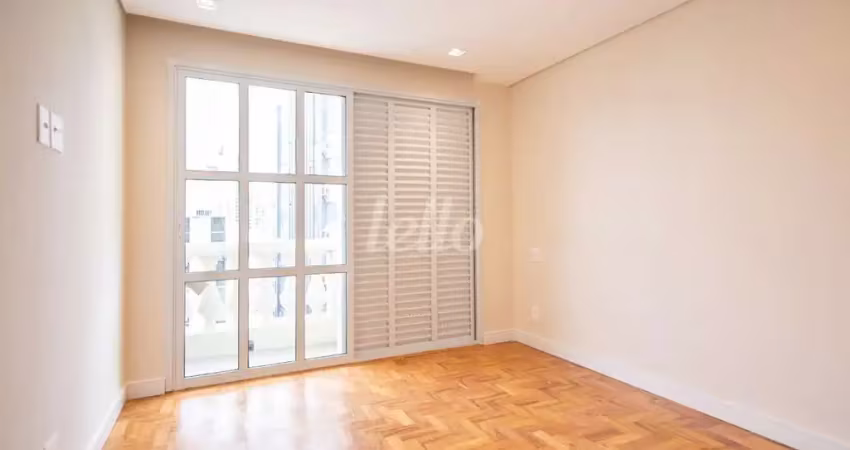 Apartamento com 3 quartos para alugar na Avenida Higienópolis, --, Higienópolis, São Paulo