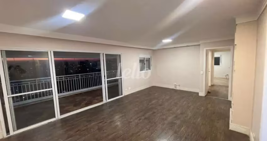 Apartamento com 3 quartos para alugar na Avenida Professor Luiz Ignácio Anhaia Mello, --, Jardim Avelino, São Paulo