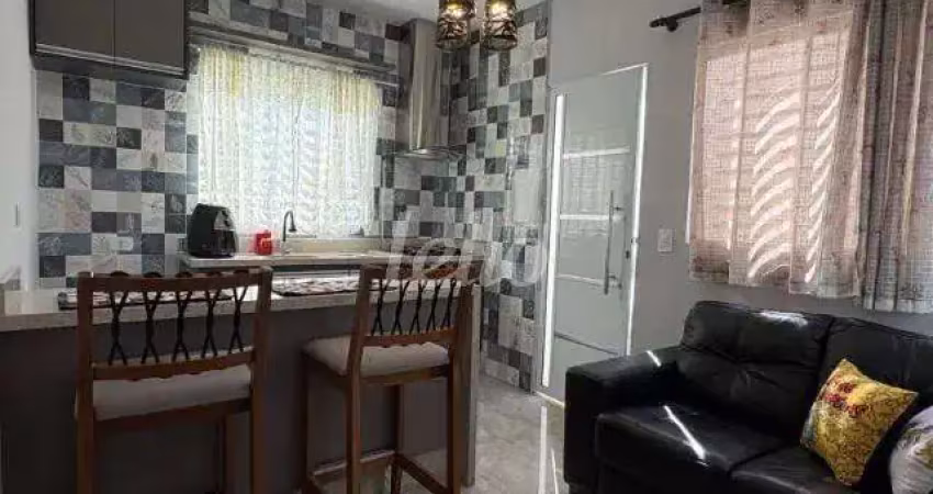 Casa com 1 quarto para alugar na Rua Germano Augusto, --, Vila Ema, São Paulo