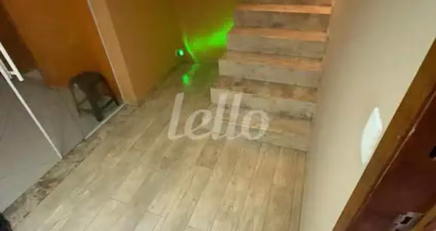 Casa com 4 quartos para alugar na Rua João Puglisi, --, Parque São Domingos, São Paulo