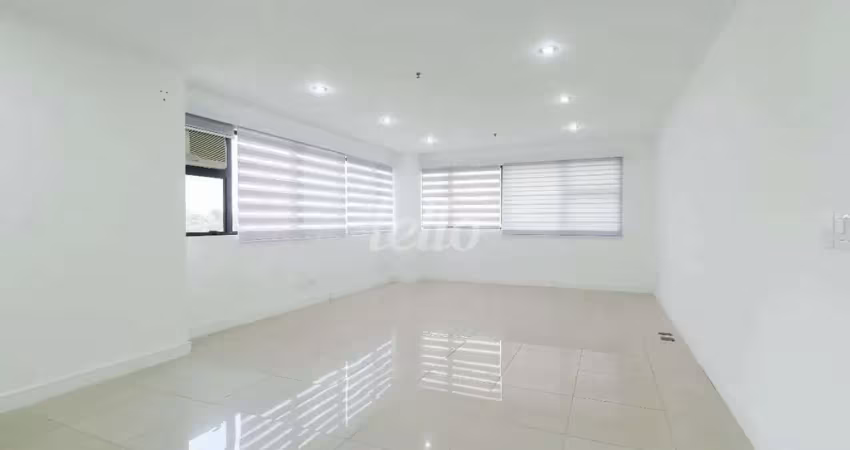 Sala comercial com 1 sala para alugar na Alameda Iraé, --, Indianópolis, São Paulo