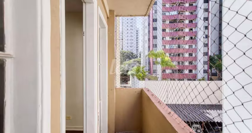 Apartamento com 2 quartos para alugar na Rua Girassol, --, Vila Madalena, São Paulo