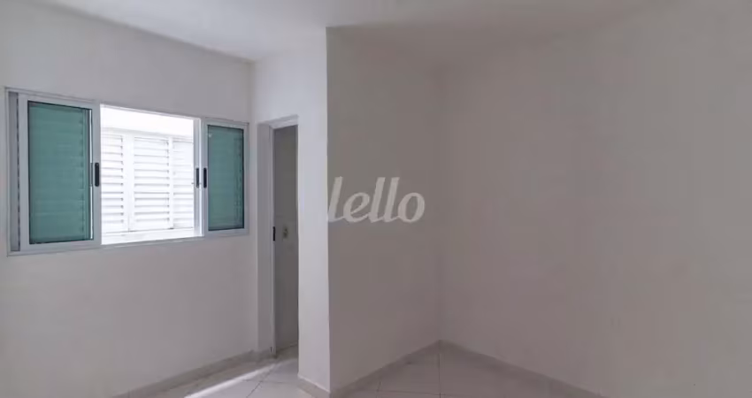 Casa com 1 quarto para alugar na Rua Cidade de São Simão, --, Quarta Parada, São Paulo