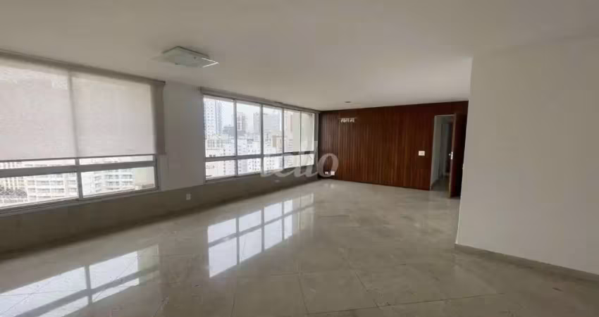 Apartamento com 3 quartos para alugar na Alameda Ribeirão Preto, --, Bela Vista, São Paulo