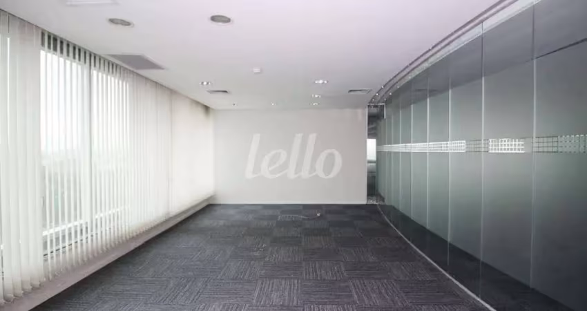 Sala comercial com 1 sala para alugar na Avenida Maria Coelho Aguiar, --, Jardim São Luís, São Paulo