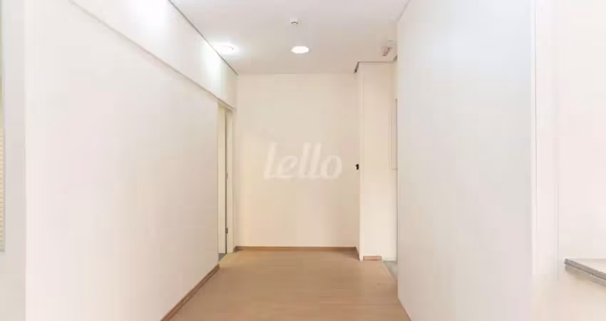 Sala comercial para alugar na Avenida das Nações Unidas, --, Vila Almeida, São Paulo