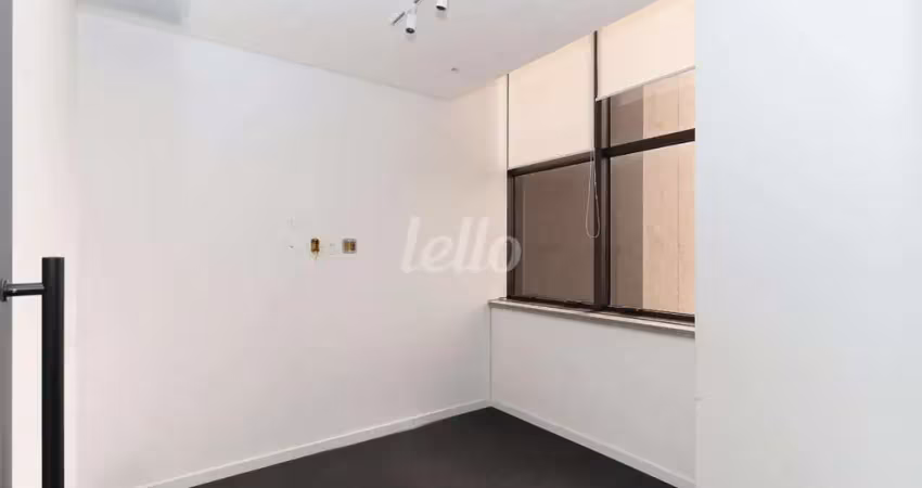 Sala comercial para alugar na Avenida das Nações Unidas, --, Vila Almeida, São Paulo