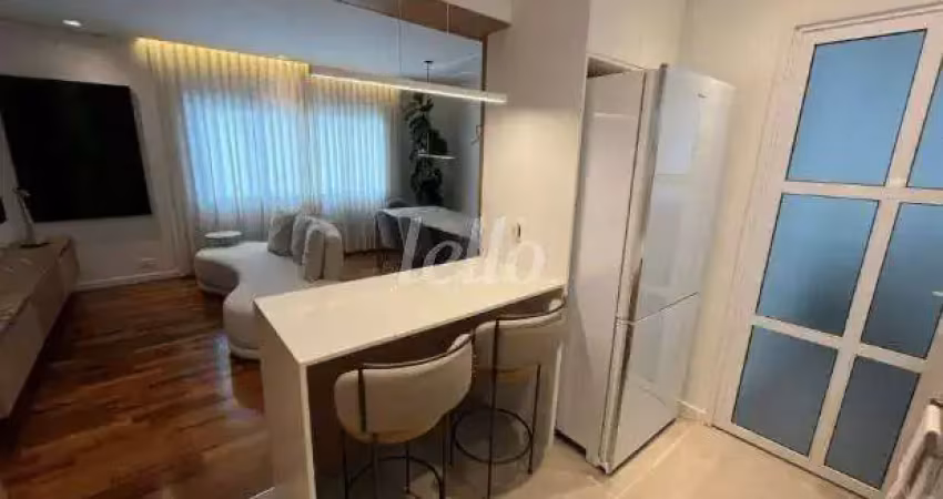 Apartamento com 2 quartos para alugar na Rua Oscar Freire, --, Cerqueira César, São Paulo