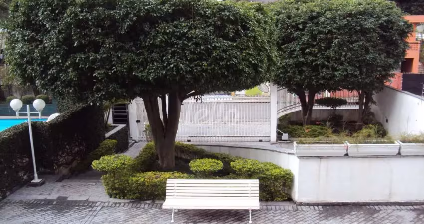 Apartamento com 3 quartos para alugar na Rua Barão de Melgaço, --, Real Parque, São Paulo