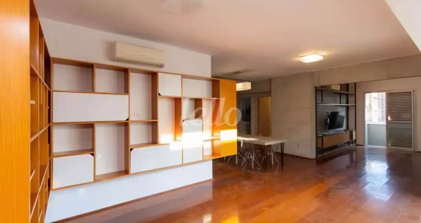 Apartamento com 3 quartos para alugar na Alameda Franca, --, Jardim Paulista, São Paulo