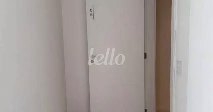 Apartamento com 3 quartos para alugar na Rua Cantagalo, --, Vila Gomes Cardim, São Paulo